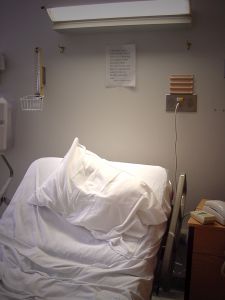 65899_hospital_bed_2-sxchu.jpg